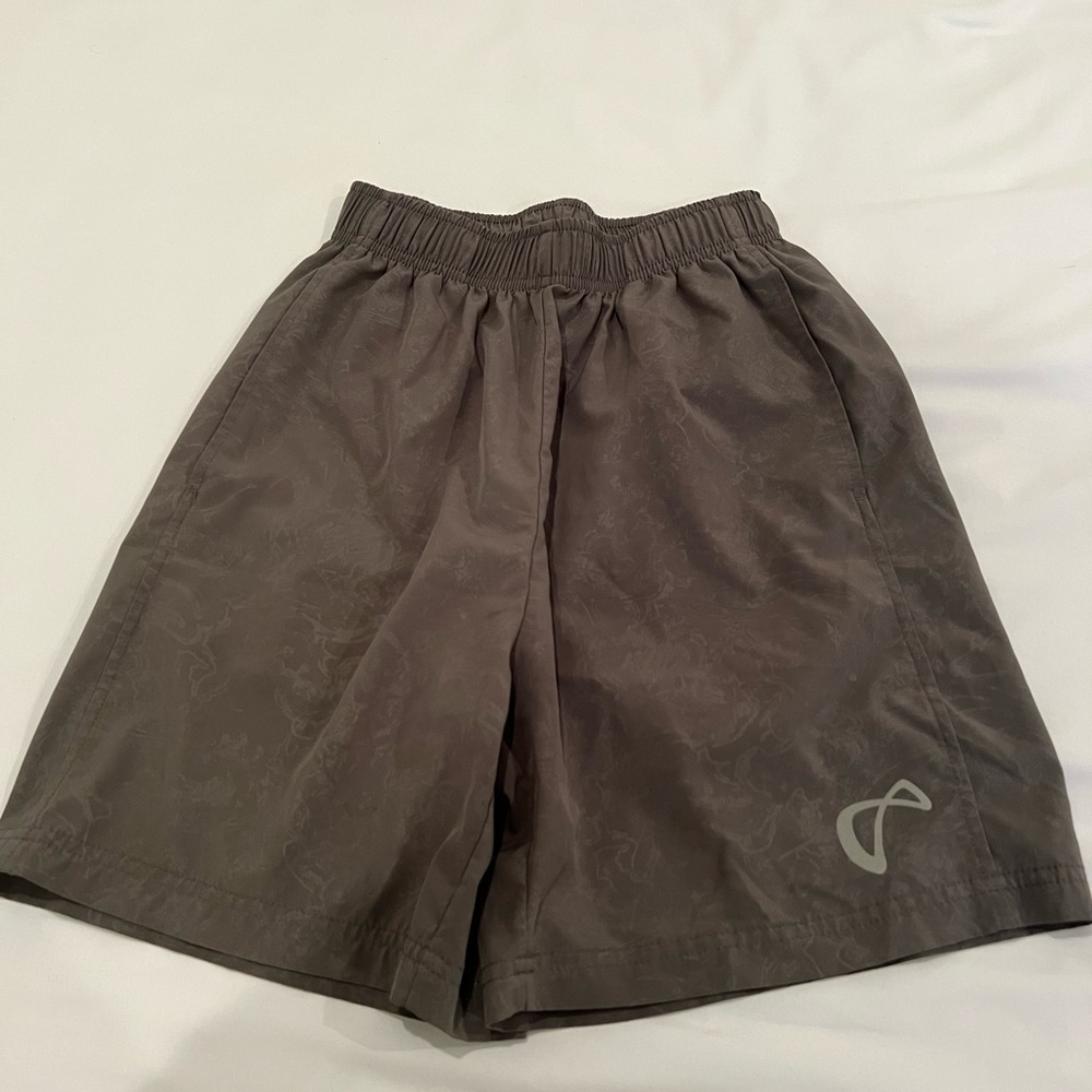 Athletic DNA Boys Tennis Shorts. Excellent Condition